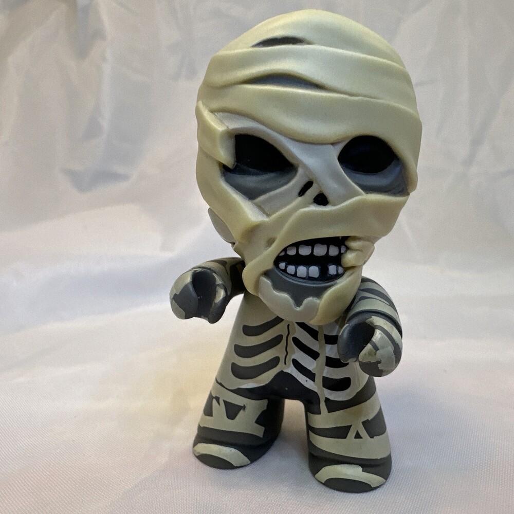 Titans Vinyl Figures, Dr Who, MUMMY. Loose, No Box